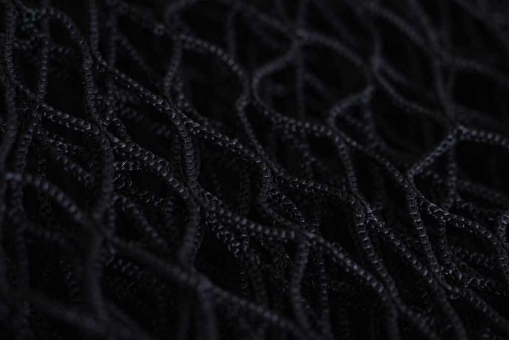 black knotless netting
