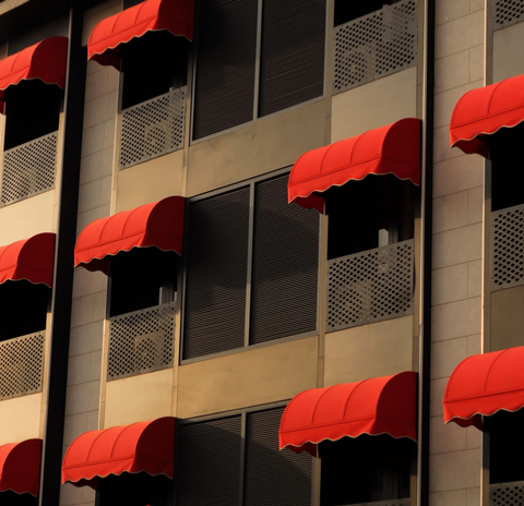 Premium Awnings in Kent – Stylish Patio Awnings for Homes & Businesses