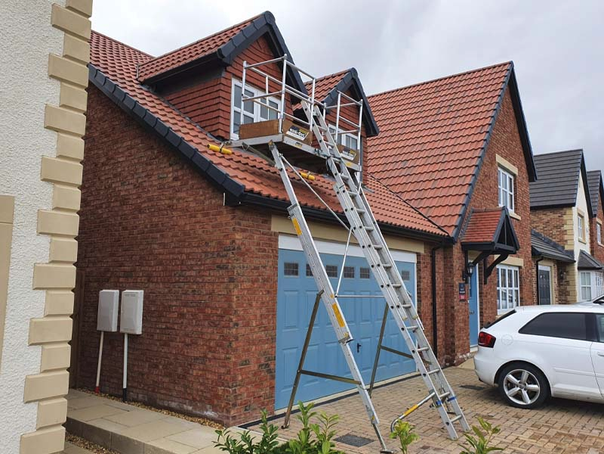 Easi-Dec Platform Accessories: Dorma Kit in Oxfordshire