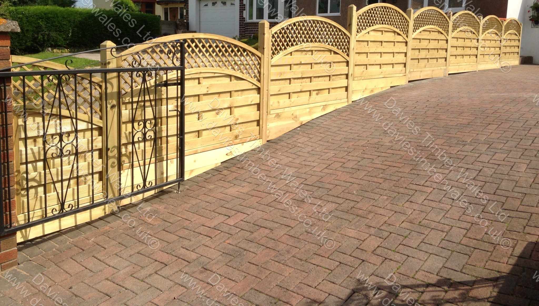 Garden Fencing Wales