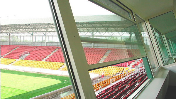 Sliding Window Type Njord