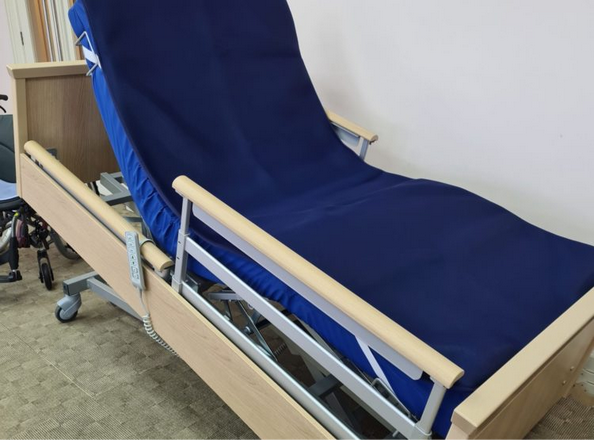 Full Length Mattress Overlay &minus; Very High Risk to Stage 4