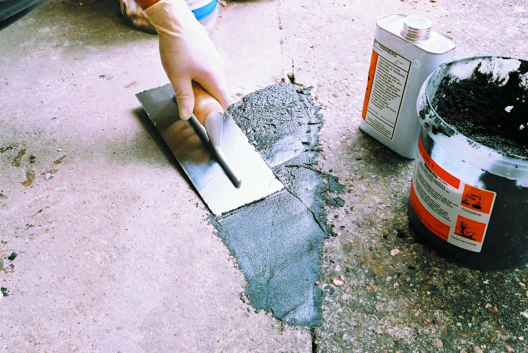 Cretex EP epoxy concrete floor repair