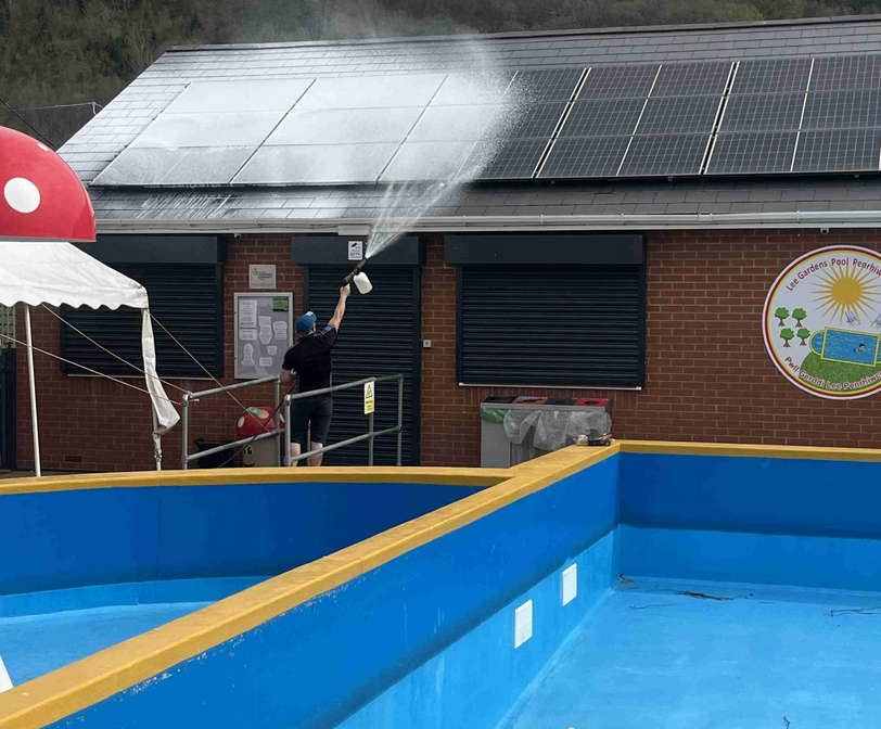 Solar Panel Cleaning Services