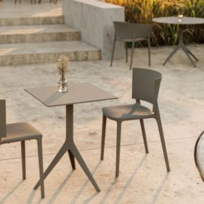 Vondom Africa Chair