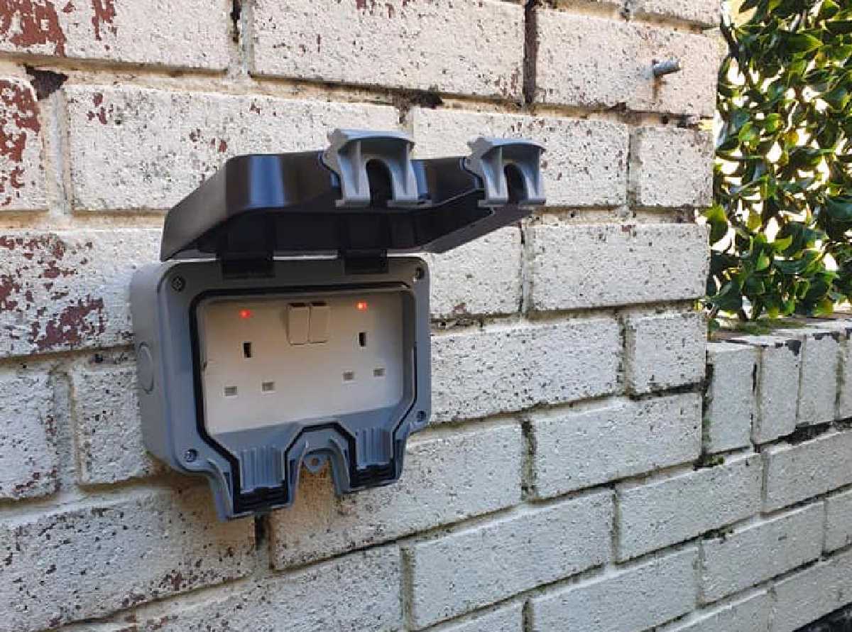 Experienced Electricians West Midlands