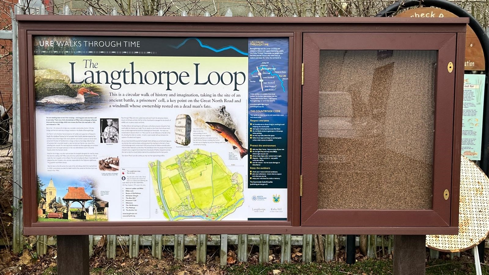 A walk interpretation board with a built in and lockable notice board, produced in Recycled Plastic.  Post mounted.  Shelley Signs.