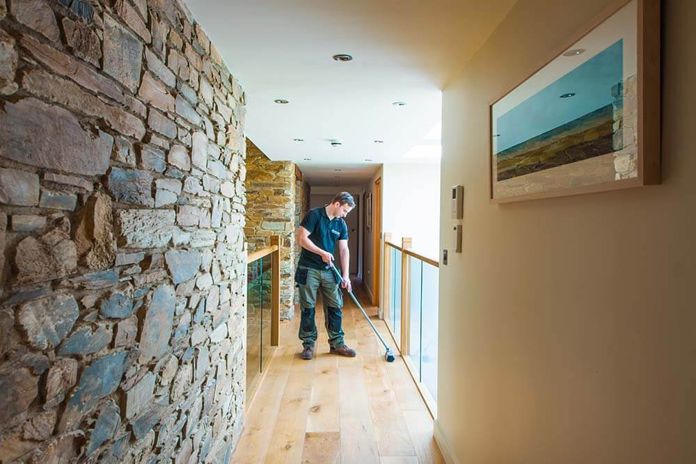 Professional Cleaning Contractors Cornwall